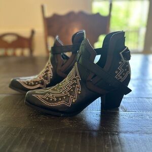 Women's Black Embroidered Ankle Boots